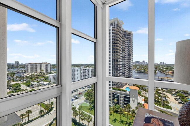 Building Photo - 101 S Fort Lauderdale Beach Blvd