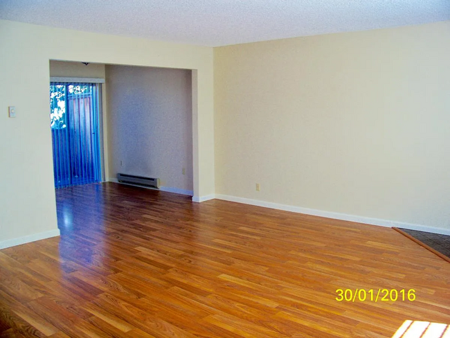 Building Photo - Coming Soon! 2BR/2.5BA Condo in Palo Alto ...