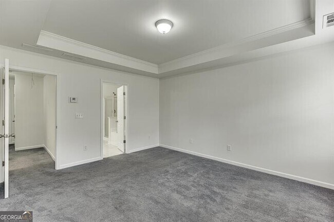 Building Photo - 805 Tulip Poplar Way