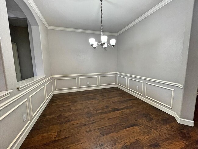 Building Photo - 2059 Carlisle Castle Dr