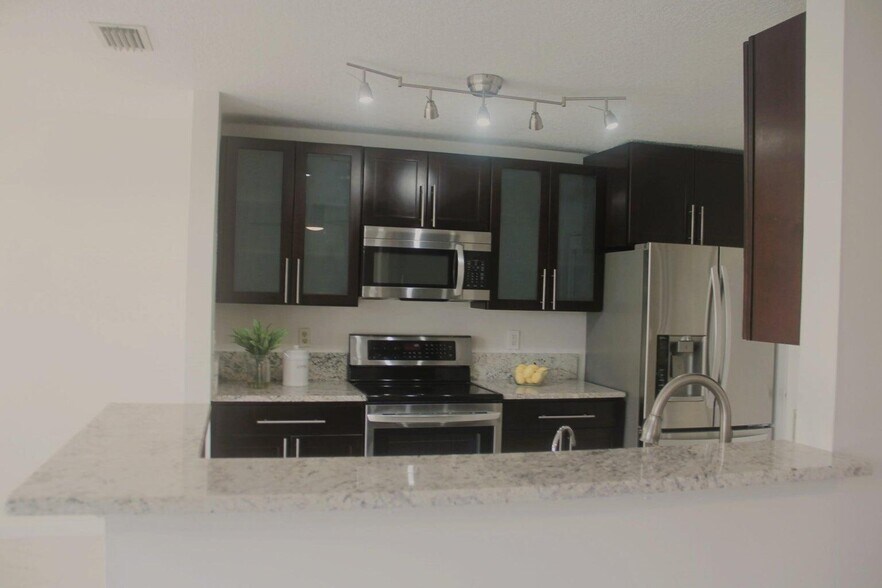 Building Photo - 6663 Boca Pines Trl