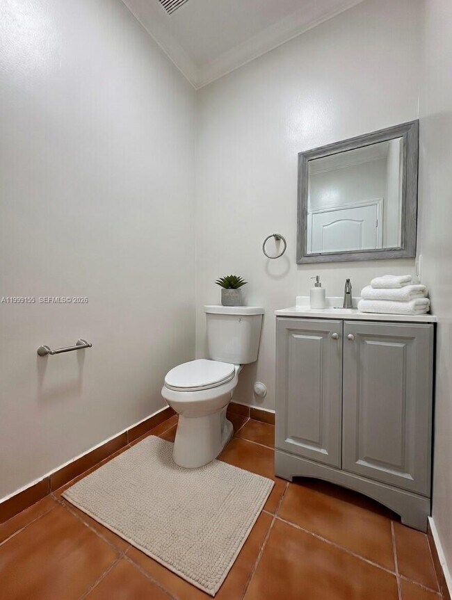 Building Photo - 15816 SW 103rd Ln