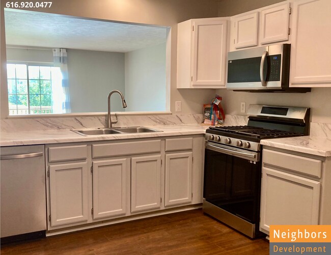 Building Photo - 5425 Rivertown Cir SW