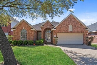 Building Photo - 17215 Fernchase Ct