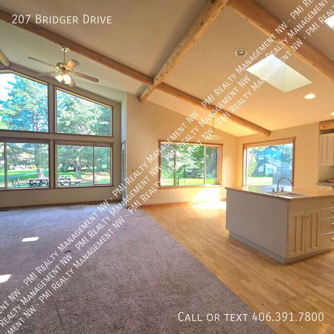 Building Photo - 207 Bridger Dr