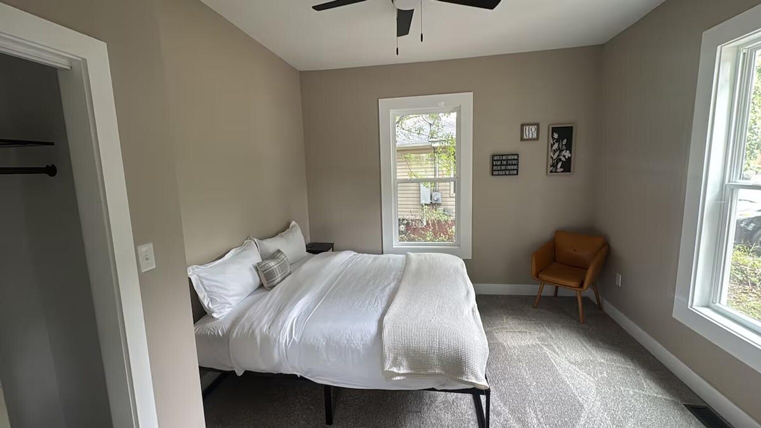 Building Photo - 216 Brockman Ave