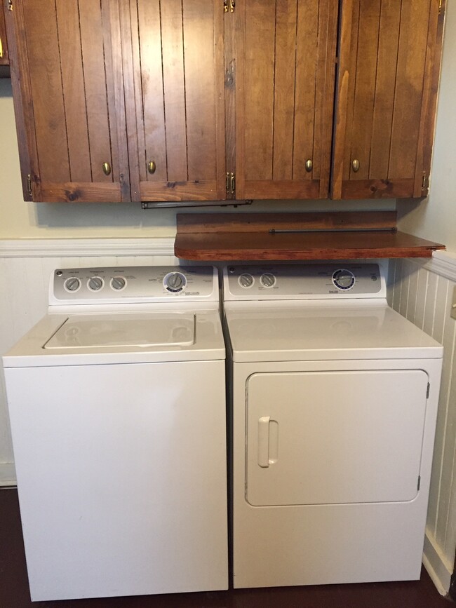 Wash/Dryer in-unit - 1520 S Louisiana St