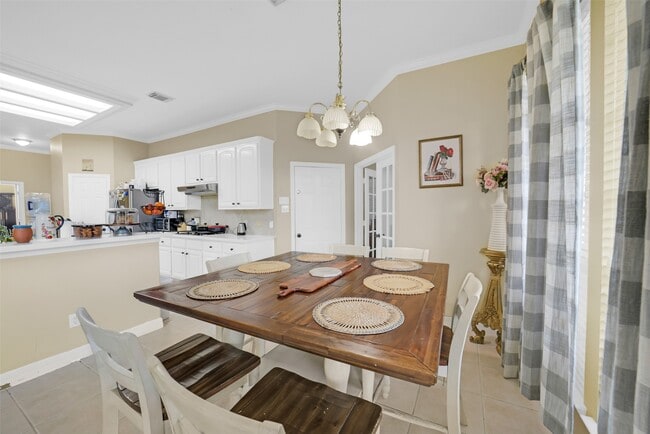 Building Photo - 1522 Meadowstar Dr