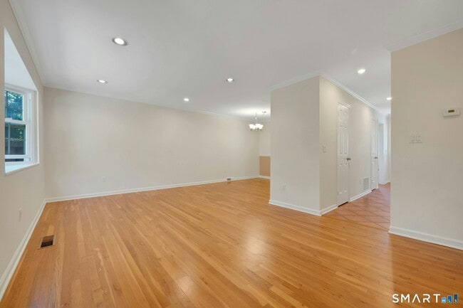 Building Photo - 37 Sheep Hill Rd
