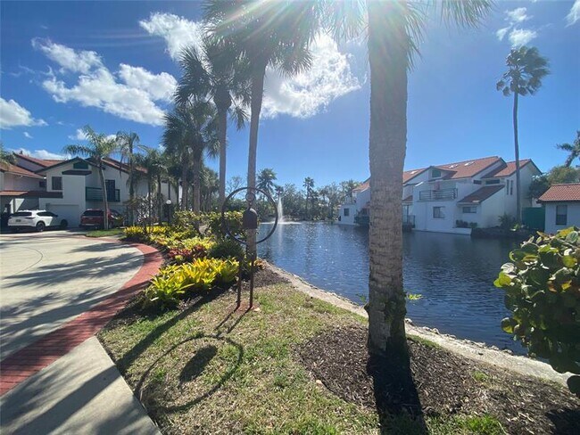 Building Photo - 2286 Anchorage Ln