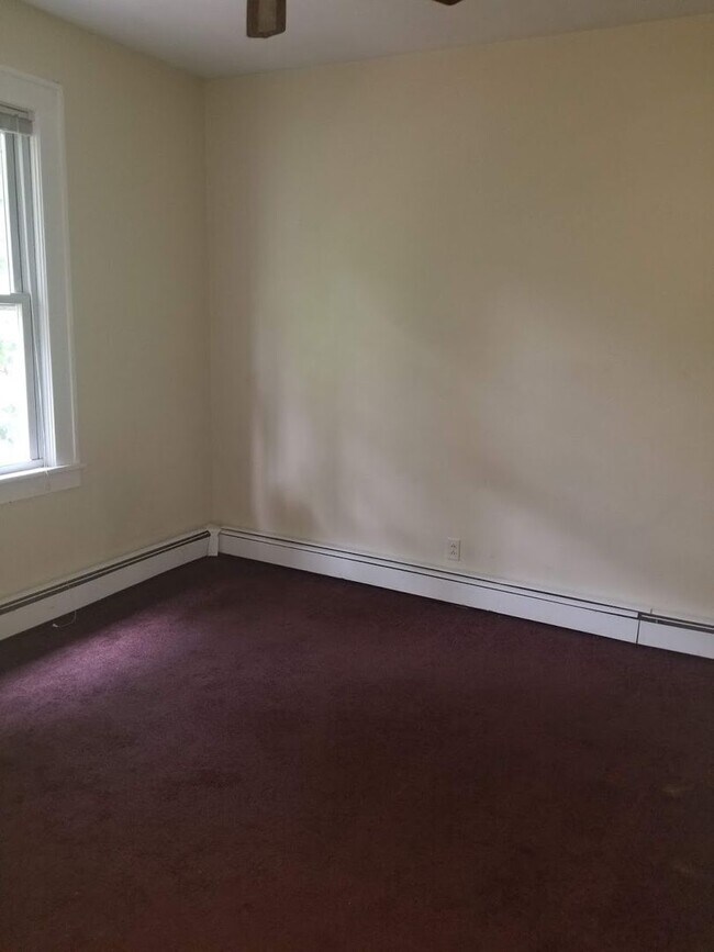 Building Photo - 67Jones