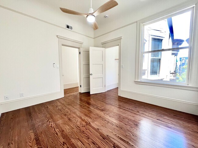 Building Photo - 625-627-627 Fillmore St