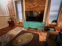 Building Photo - 1035 S Jones St