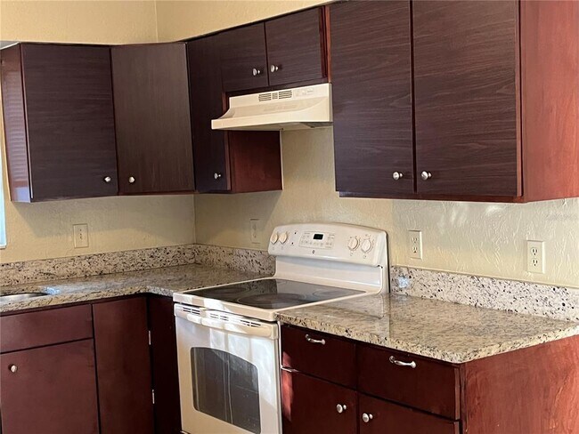 Building Photo - 4407 Signal Hill Rd