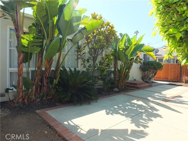 Building Photo - 617 Sandpiper Dr