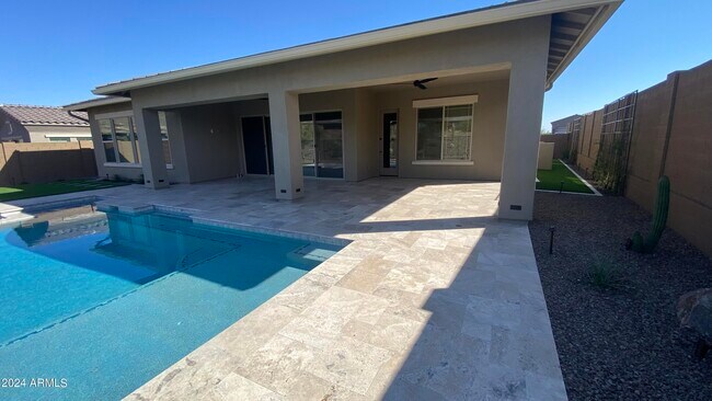 Building Photo - 13150 W Desert Frst Trl