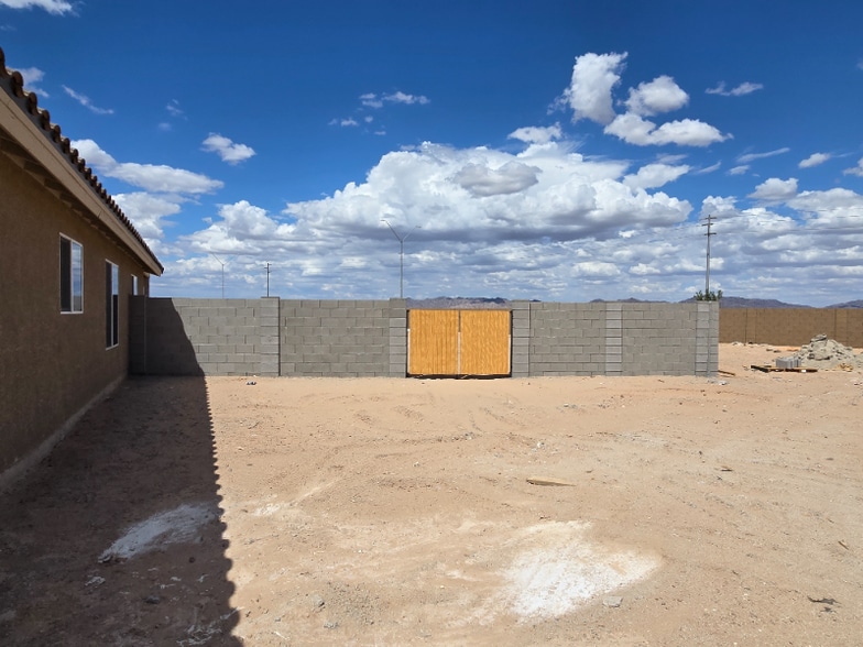 Building Photo - 7994 E 46th Pl