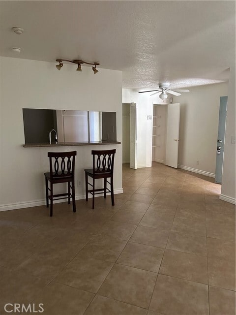 Building Photo - 10655 Lemon Ave