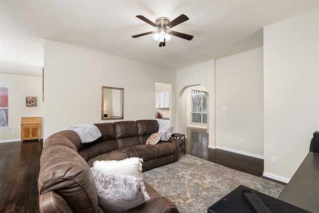 Building Photo - 7501 Caribbean Dr