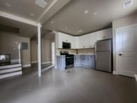 Building Photo - 2648 E 78th St