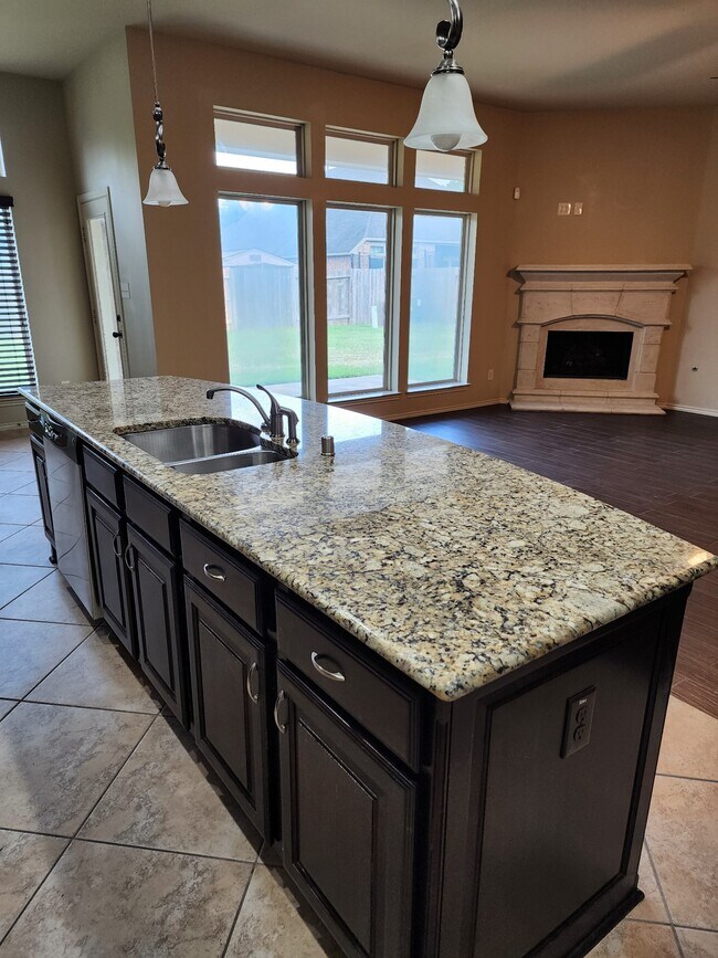 Building Photo - 16331 Gentle Slope Ln