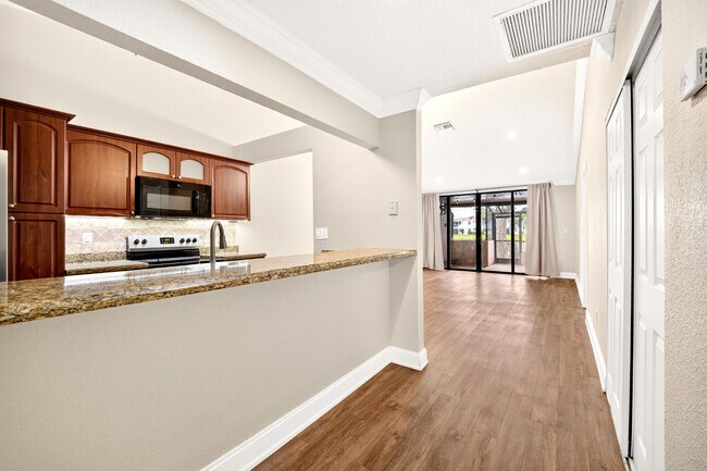 Building Photo - 921 NW 122nd Terrace