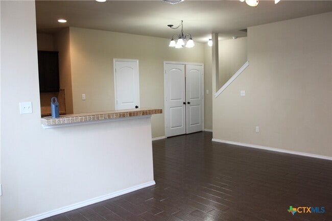 Building Photo - 1137 Brown Rock Dr