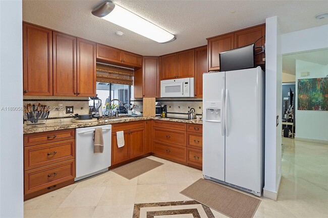 Building Photo - 2330 Dover