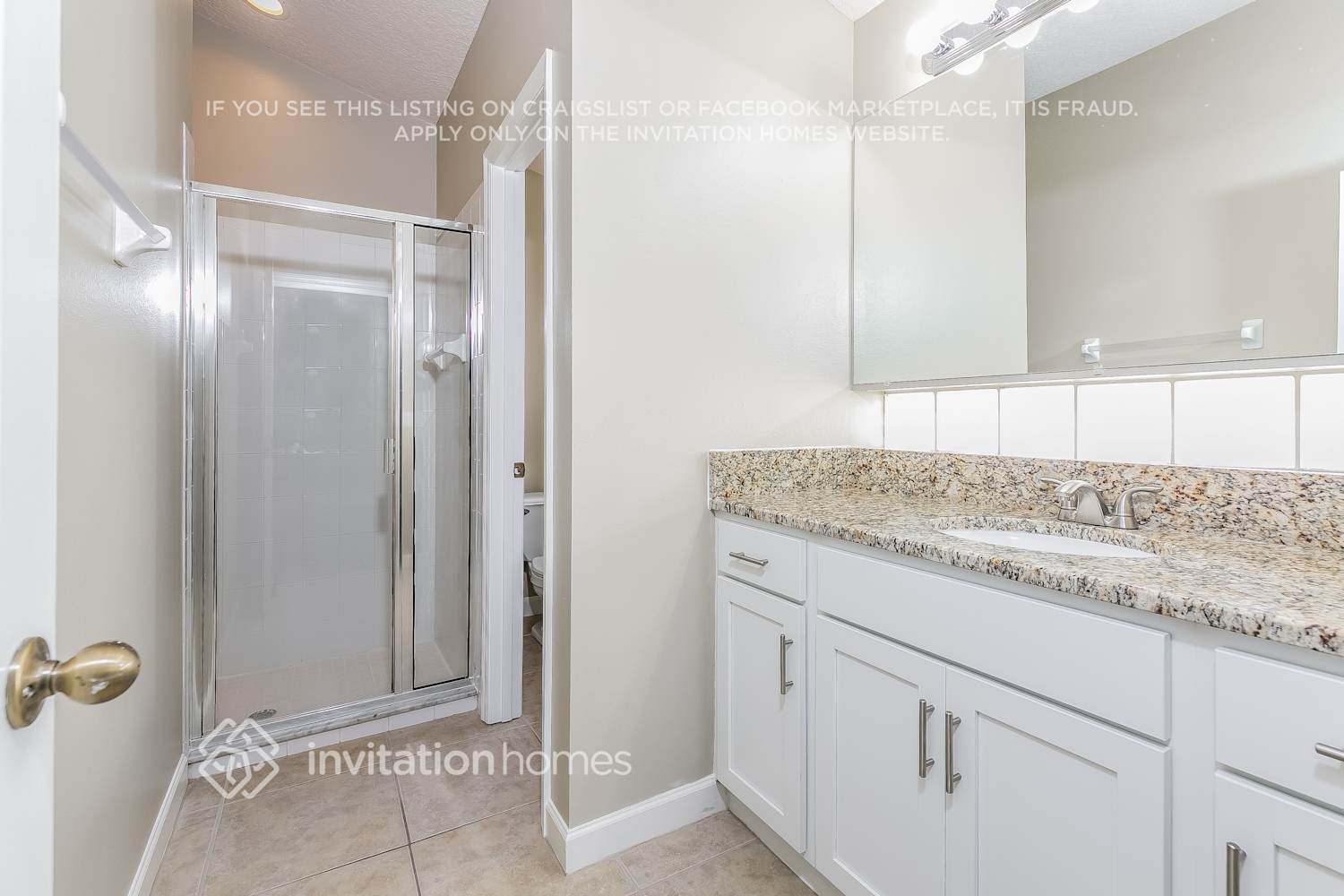 Building Photo - 2557 Ventura Cir