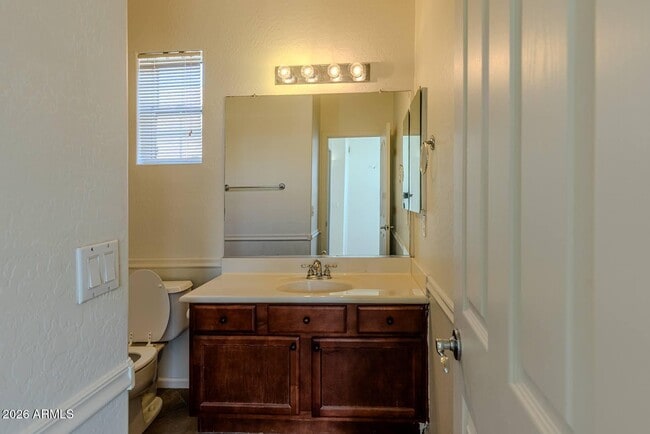 Building Photo - 2051 E Carla Vista Dr