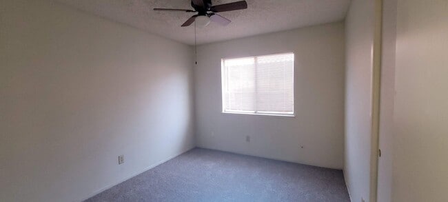 Building Photo - Coming Soon 3 bedrooms 2 bathrooms