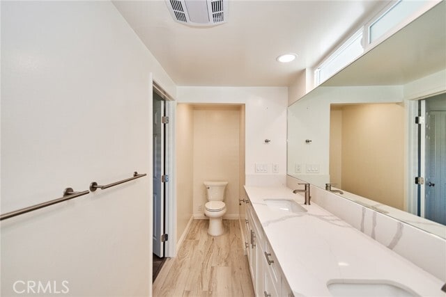Building Photo - 144 Villa Rita Dr