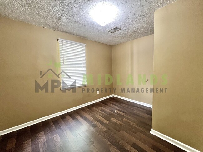 Building Photo - 2304 Ervin St