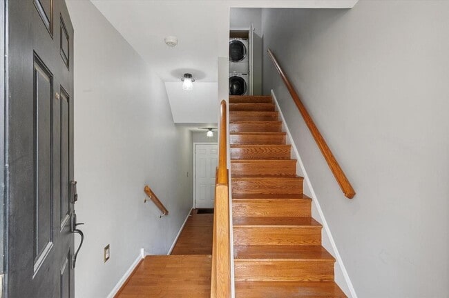 Building Photo - 7 Brewerytown Ct