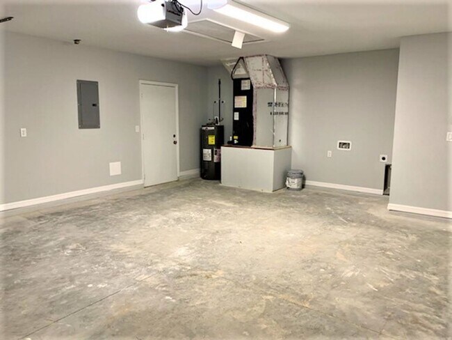 Building Photo - 2022-Built 3/2/2 on Corner Lot in Ocala – ...
