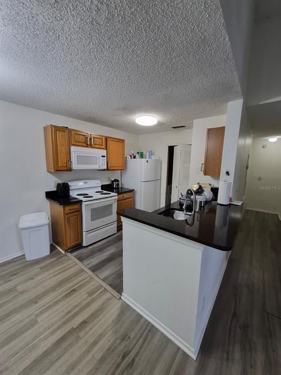 Building Photo - 2031 Cascades Blvd