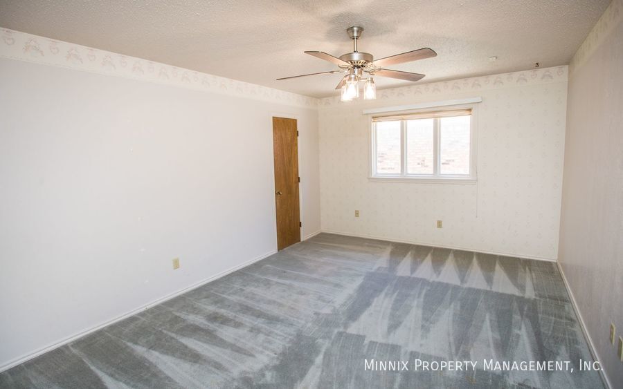 Building Photo - 7713 Lynnhaven Ave