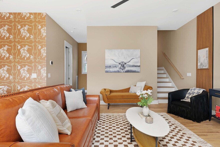 Building Photo - 550 Rosedale Ave