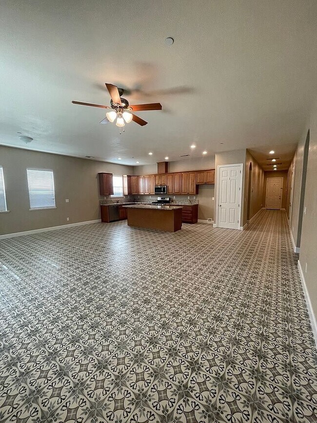 Building Photo - 1210 Wildcat Dr