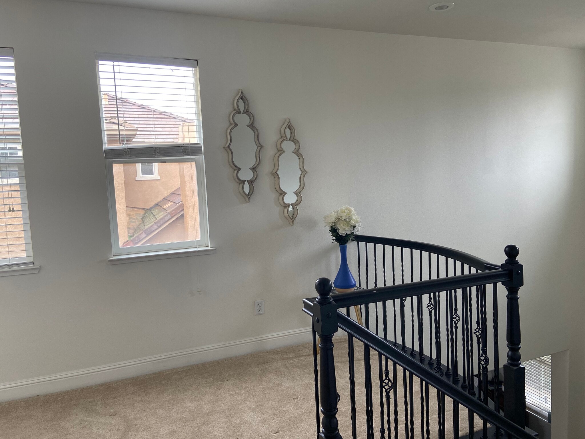 Second story landing - 2070 Katnich Ln