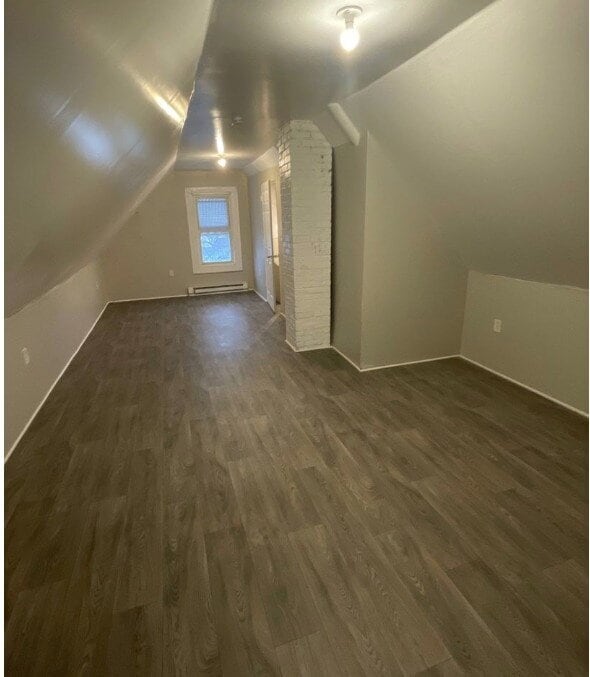 Building Photo - 3-Bedroom Duplex in Cleveland's Vibrant Neighborhood!