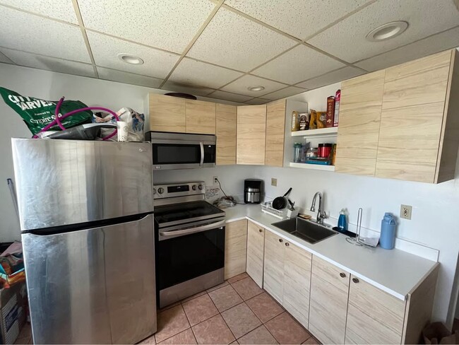 Kitchen - 74 N Allen St