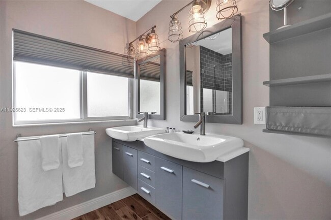 Building Photo - 1773 SW 28th Way