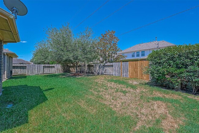 Building Photo - 4330 Hazepoint Drive