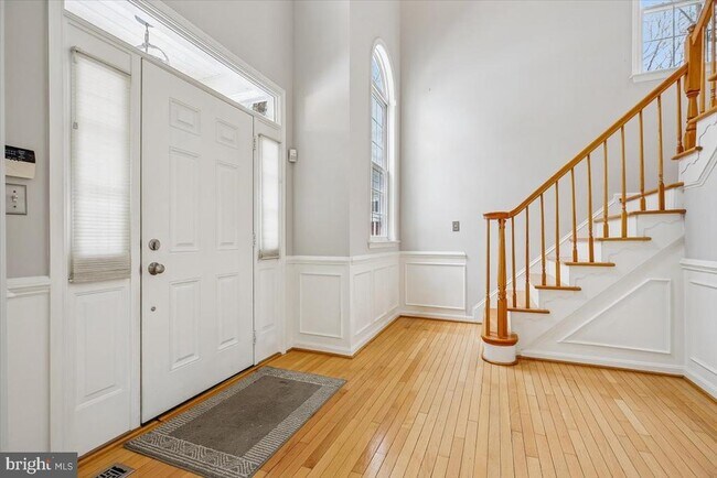 Building Photo - 3 Big Oak Ct