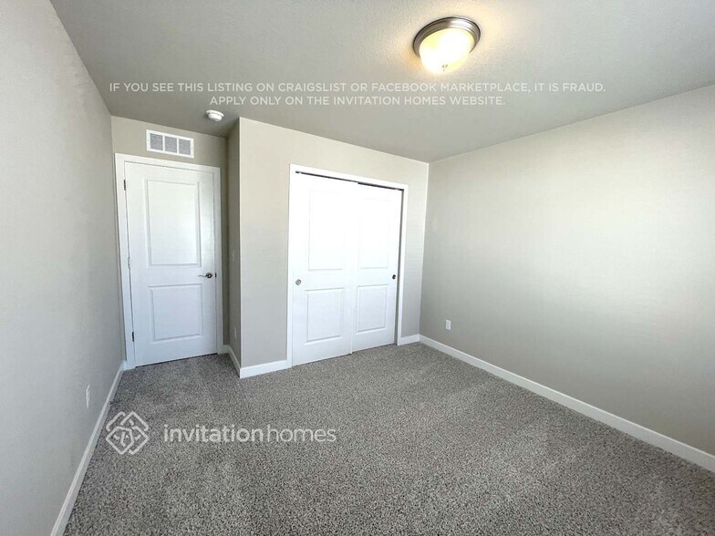 Building Photo - 13613 Arriba Dr