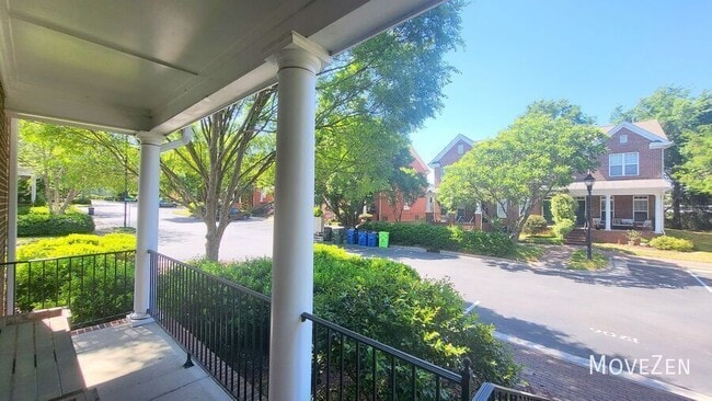 Building Photo - 1706 Raney Ct