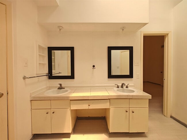Building Photo - 4471 Yupon Ridge Dr
