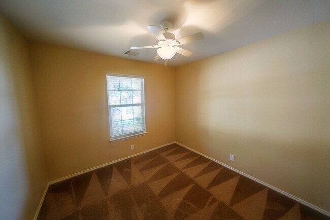 Building Photo - Cozy Home in Cibolo Valley Ranch Now Available - Realtor Commission: $500