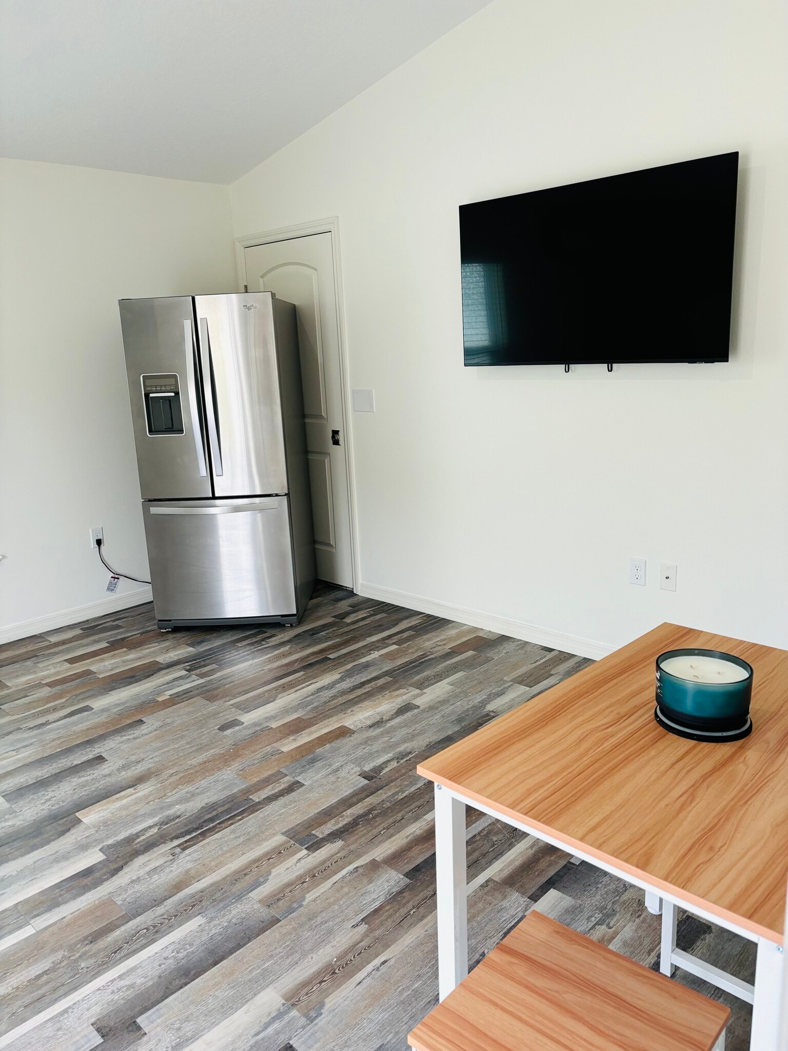 Building Photo - 1534 SW Jacksonville Ave